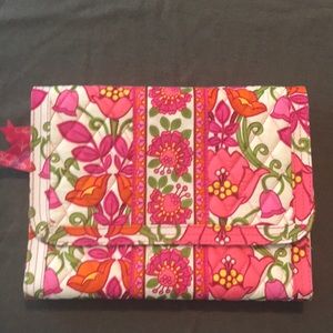 Vera Bradley organizer